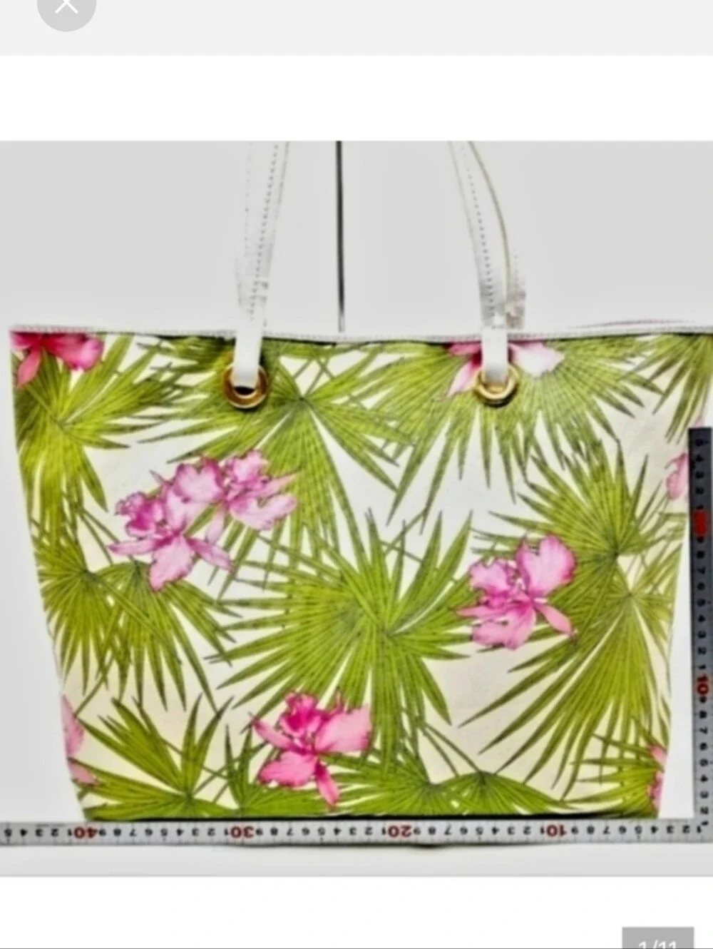 🌺Sale Celine Cabas rare Hibiscus Beach tote in canvas w orchid palm 🌴 leaves